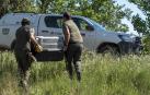 Guardas de Medio Ambiente ayudan a crías de cigüeña en Corella