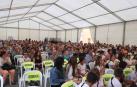 Asistentes al festival que se desarrolló en la carpa instalada por el Ayuntamiento en la plaza General Clemente.