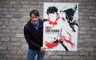 Fotos de la presentación del cartel que anunciará las fiestas de San Fermín de 2023. La obra se titula 'Instante' y su autor es Raúl López Martín, nacido en Barakaldo y afincado en Estella.