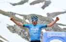 David Bais celebra el triunfo en la séptima etapa del Giro de Italia 2023