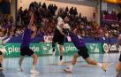 Un momento del partido entre Helvetia Anaitasuna y Guadalajara