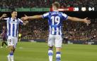 Sorloth celebra el segundo gol de la Real Sociedad en el Camp Nou, este sábado