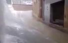 La fuerte descarga de agua ha dejado impracticables las calles de la ciudad del Ega en pocos minutos