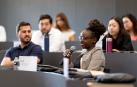Participantes en uno de los másteres de la Universidad de Navarra
