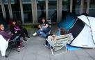 Acampadas frente al Pabellón Navarra Arena 24 horas antes del inicio del concierto de Pablo Alborán