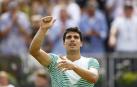 Carlos Alcaraz celebra su victoria ante Sebastian Korda