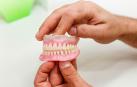 Una dentadura postiza