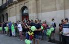 Protesta festiva de la Policía Foral frente al Palacio de Navarra