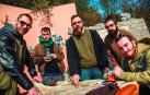 Lágrimas de Sangre, "un grupo de colegas de la escuela" al que "con el tiempo se han unido músicos que hemos conocido por el camino"