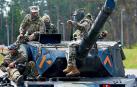 Un grupo de tanquistas alemanes entrena con militares ucranianos en el manejo de carros de combate occidentales