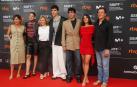 Los actores Lola Dueñas, Ana Rujas, Carmen Machi, Javier Calvo, Javier Ambrossi, Macarena García y Roger Casamajor, posan en la presentación de la 71ª edición del Festival de San Sebastián este viernes en Madrid.