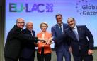 Ilan Goldfajn, presidente del Banco Interamericano de Desarrollo; Lula da Silva, presidente de Brasil; Ursula von der Leyen, presidenta de la Comisión Europea; Pedro Sánchez, presidente del Gobierno de España; y Sergio Díaz-Granados, presidente ejecutivo del Banco de Desarrollo de América Latina y del Caribe