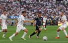 Ibrahim Abdelkader, entre los jugadores del Milan