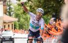 Alesey Lutsenko celebra su victoria en el 78 Circuito de Getxo-Memorial Hermanos Otxoa
