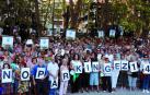 Personas claman contra el aparcamiento en la Plaza de Cruz