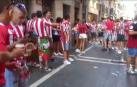 Numerosos seguidores del equipo bilbaíno han disfrutado del Casco Viejo antes del Osasuna-Athletic