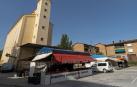 Los puestos de pimiento comienzan a instalarse junto al silo