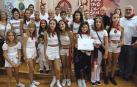 Foto de familia de homenajeados y premiados en los instantes previos al chupinazo de Sangüesa