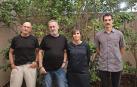 De izda. a dcha.: Paco Roda, autor del prólogo; Montxo Rejano; Rosa García, directora de producción de 601 Producciones, y Fermín Urdánoz, autor de exposición, en el Civican de Pamplona