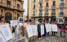 Concentración en Pamplona por la abolición de la prostitución con motivo del Día Internacional contra la trata y la explotación sexual