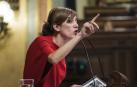 La portavoz de Sumar en el Congreso, Marta Lois, interviene durante la primera sesión del debate de investidura del líder del PP, en el Congreso de los Diputados