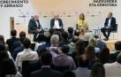 Un momento de la jornada sobre el 'Crecimiento y Arraigo, pilares. del desarrollo del tejido empresarial navarro'