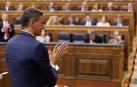 Pedro Sánchez durante la segunda votación de la investidura del líder del Partido Popular, en el Congreso de los Diputados
