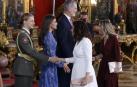 Recepción de los reyes en el Palacio Real, a la que este año se ha sumado la princesa Leonor.