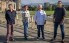 De izda a dcha, los chefs que prepararán la cena: Juan Flamarique (Le Petit Comité), Nacho Gómara (Verduarte), Carlos Oyarbide (Bistronómiko) y Enrique Martínez (Tres Reinas), en la terraza de Baluarte