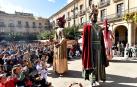 Los bailes de los gigantes del Pi y de Tafalla congregaron a un gran número de personas.