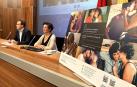 Antonio López y Mª Ángeles Nuin presentan la nueva campaña de Salud