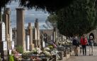 Visita de los fieles al cementerio de Estella el 1 de noviembre