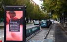 Una de las pantallas o mupis de Pamplona que difunde la campaña del Departamento de Salud