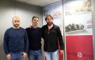 El equipo directivo de Intermeat. De izquierda a derecha: David Aranguren Echarri, director financiero; Iñaki Biurrun Alonso, CEO, y Manolo Tartari, director comercial.
