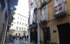 El bloque de viviendas de la calle Jarauta número 19, donde dos viviendas han sido ocupadas