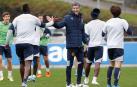 Entrenamiento de la Real Sociedad en la víspera del partido de Liga de Campeones ante el Salzburgo.