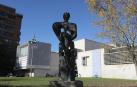 Escultura ‘Homenaje a la familia’ objeto de la polémica