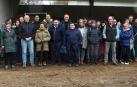 Asistentes a la jornada de puertas abiertas celebrada en Zunbeltz con motivo de su primer aniversario./