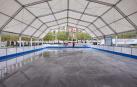 Pista de patinaje sobre hielo en la plaza del Castillo