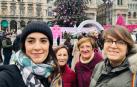 En la plaza de Duomo en Milán, Marina Barbarin Sáenz, su tía Beatriz Barbarin Logroño, su madre Eulalia Sáenz Martínez y su hermana Amalia.