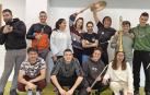 De pie y desde la izda., Martín Olmedo, Aitor Ezker, Paula Antón, Leire Nuncio, Joan Marzal, Iñaki Hurtado, Álvaro Remón y David Olabarrieta. Agachados, desde la izda., Salvador Fenollar, Xabier Vallejos, Irune Vidal y María Erezuma. Faltan Nerea Goñi, Argia Eizagirre e Iñigo Olivenza