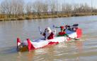 Foto de la llegada de Papá Noel a Tudela por el río Ebro./