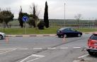 Agentes de Policía Foral en el control preventivo instalado en la carretera NA-129, en Los Arcos