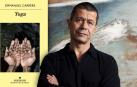UNA CRÓNICA SOBRE LA DEPRESIÓN  El controvertido periodista francés Emmanuel Carrère (París, 1957)  publicó en 2021 su penúltimo libro, ‘Yoga’ (Anagrama), en el que narra en primera persona una crisis depresiva. En estas páginas, que son una miscelánea entre autobiografía, ensayo y crónica periodística, el autor habla de su profunda depresión, la crisis de pareja, su ruptura afectiva y, también, del yoga que practica desde hace más de dos décadas. Carrère, Premio Princesa de Asturias 2021, ha saltado a la fama internacional por sus novelas de no ficción, como ‘El adversario’, ‘Una novela rusa’, ‘Limónov’, ‘El Reino’ o ‘De vidas ajenas’. ‘Yoga’ le llevó a los tribunales frente a su exmujer