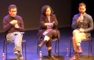 María Goiricelaya junto a Juan Mayorga (izquierda) y el actor Egoitz Sánchez (derecha) en la presentación de 'Altsasu' en La Abadía