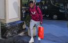 Iñaki Williams, a su llegada a Bilbao, tras regresar en las últimas horas de la Copa de África./