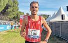 Nassim Hassaous, nada más entrar en la meta como subcampeón de España
