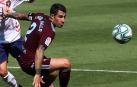 Hugo Mallo con la camiseta del Celta en un choque contra Osasuna./