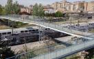 A: BLANCA ALDANONDO
F: 23/04/2021
P:
L: TUDELA
T: PASARELA PEATONAL QUE ACCEDE AL BARRIO DE LA AZUCARERA SOBRE LAS VIAS DEL TREN