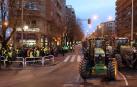 La avenida Baja Navarra, cortada por los tractores